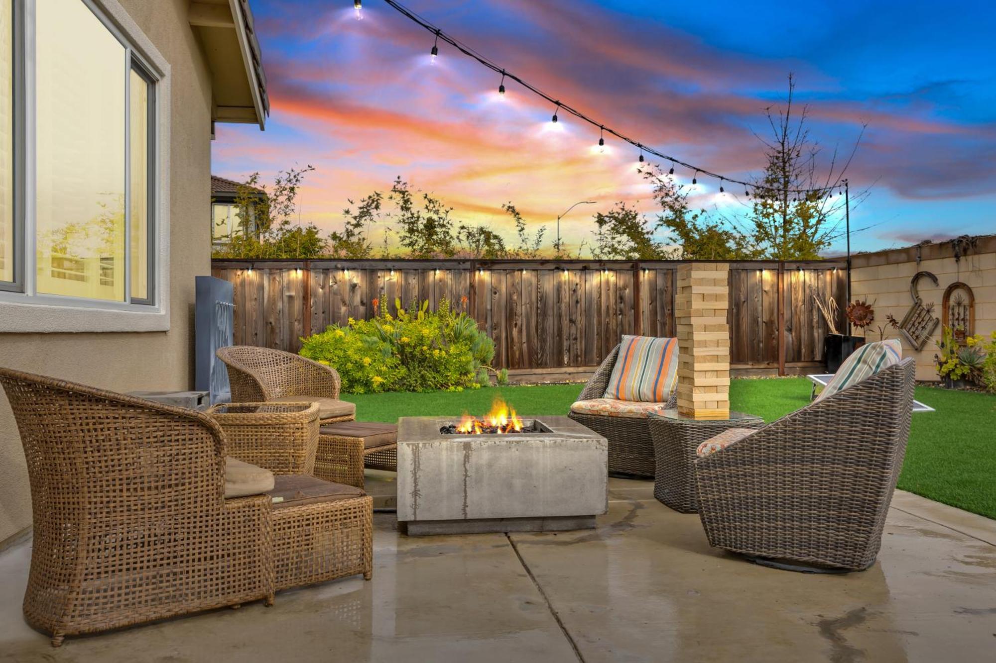 Modern-Fully Loaded-Ev Charger-Big Yard-10 Min Dt West Sacramento Exterior foto
